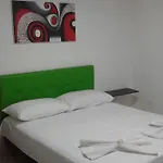 Hotel Bulerias Medellin