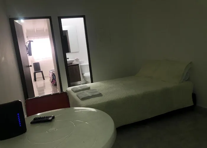 Apartamento Comodo En Laureles, Centrico Y Bien Ubicado Apto404
