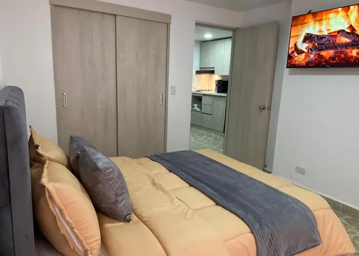 Encantador Loft Central En Medellin - Rosales