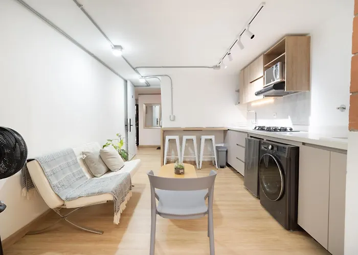 Lleras Park Apartments