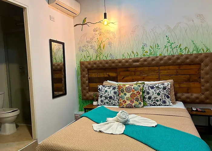 Stay Hostel la 10