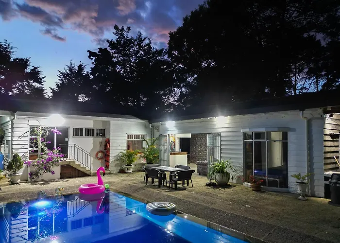 Casa Privada En El Poblado Despedidas De Soltero Fiesta Picsina Jacuzzi