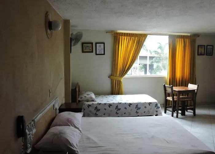 Hotel San Diego Plaza