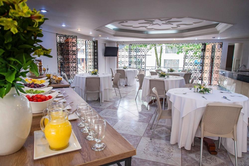 Hotel Casa Laureles