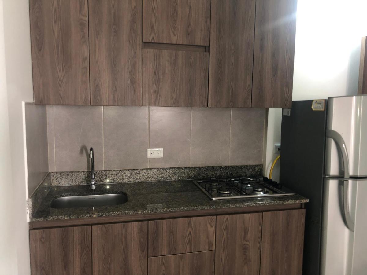 Apartamento Comodo En Laureles, Centrico Y Bien Ubicado Apto404 Apartamento *