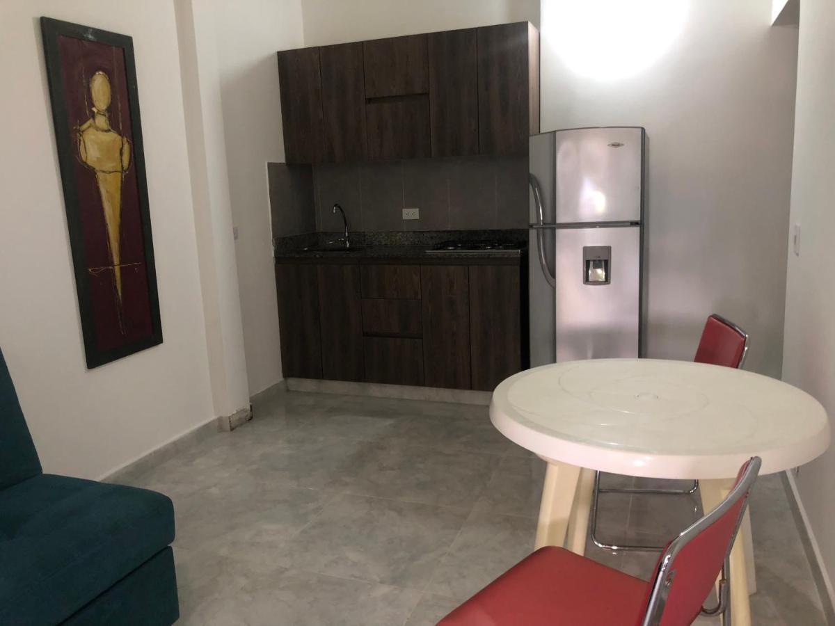 Apartamento Apartamento Comodo En Laureles, Centrico Y Bien Ubicado Apto404