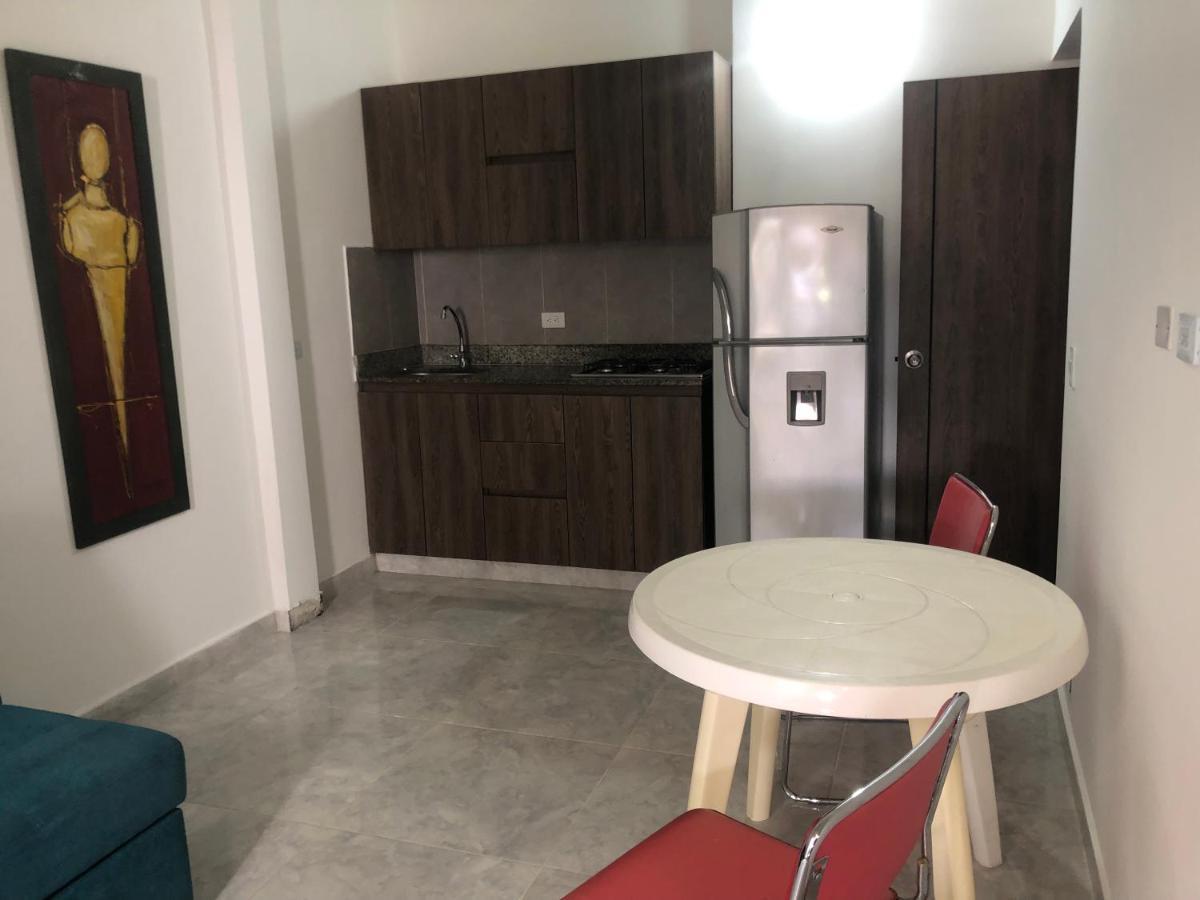 Apartamento Comodo En Laureles, Centrico Y Bien Ubicado Apto404 Apartamento *