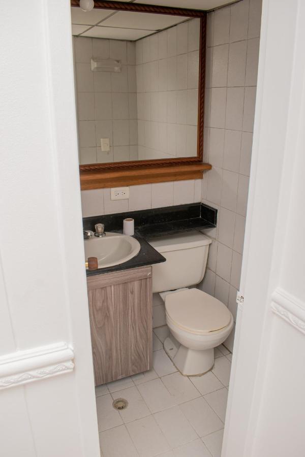 Acogedor Apartamento En Alquiler En El Poblado * Medellín