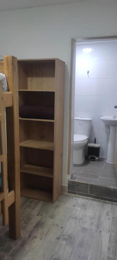 Apartamento 22 3 Con Balcon En Laureles Estadio *