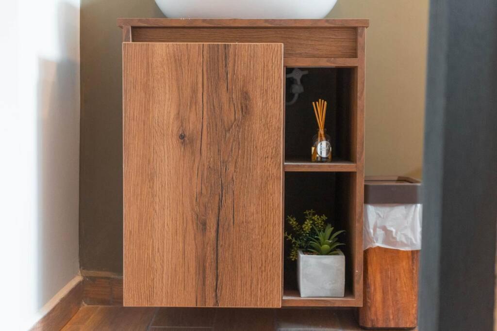 Nid205 Apto En Laureles Sentirse En Casa By Roots