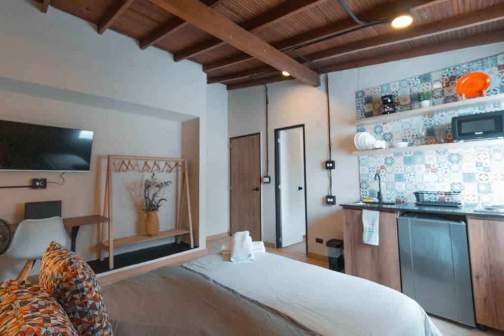 Apartamento Nid205 Apto En Laureles Sentirse En Casa By Roots Medellín