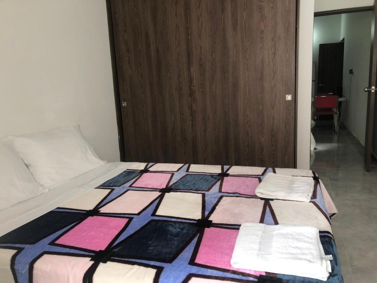 Apartamento Apartamento Comodo En Laureles, Centrico Y Bien Ubicado Apto404 *