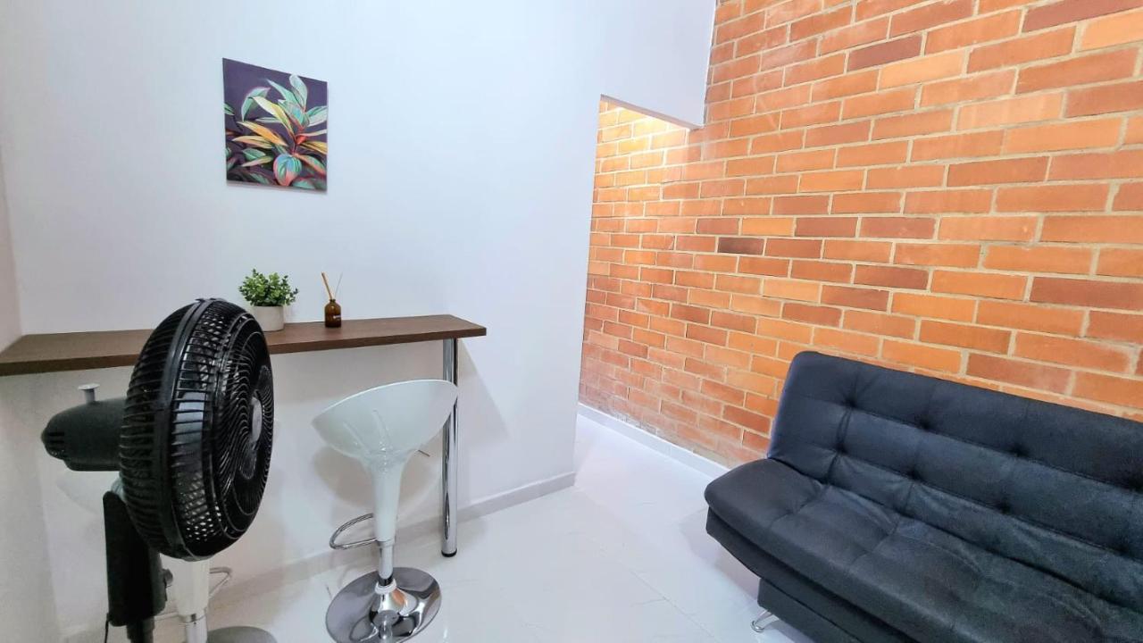 Apartamento Extraordinarios En Medellin, Viajeros Y Familias *