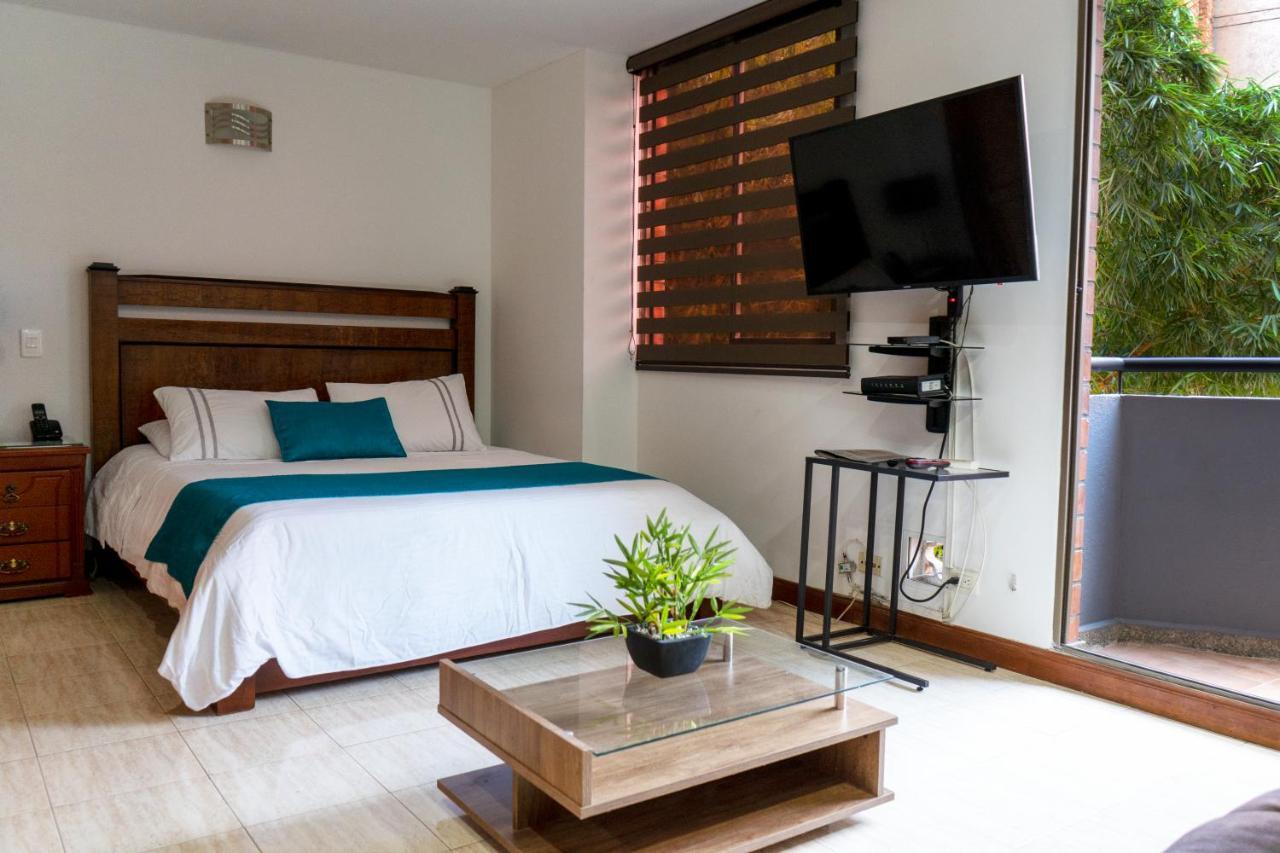 Comfortable Quite In El Poblado Apartamento *