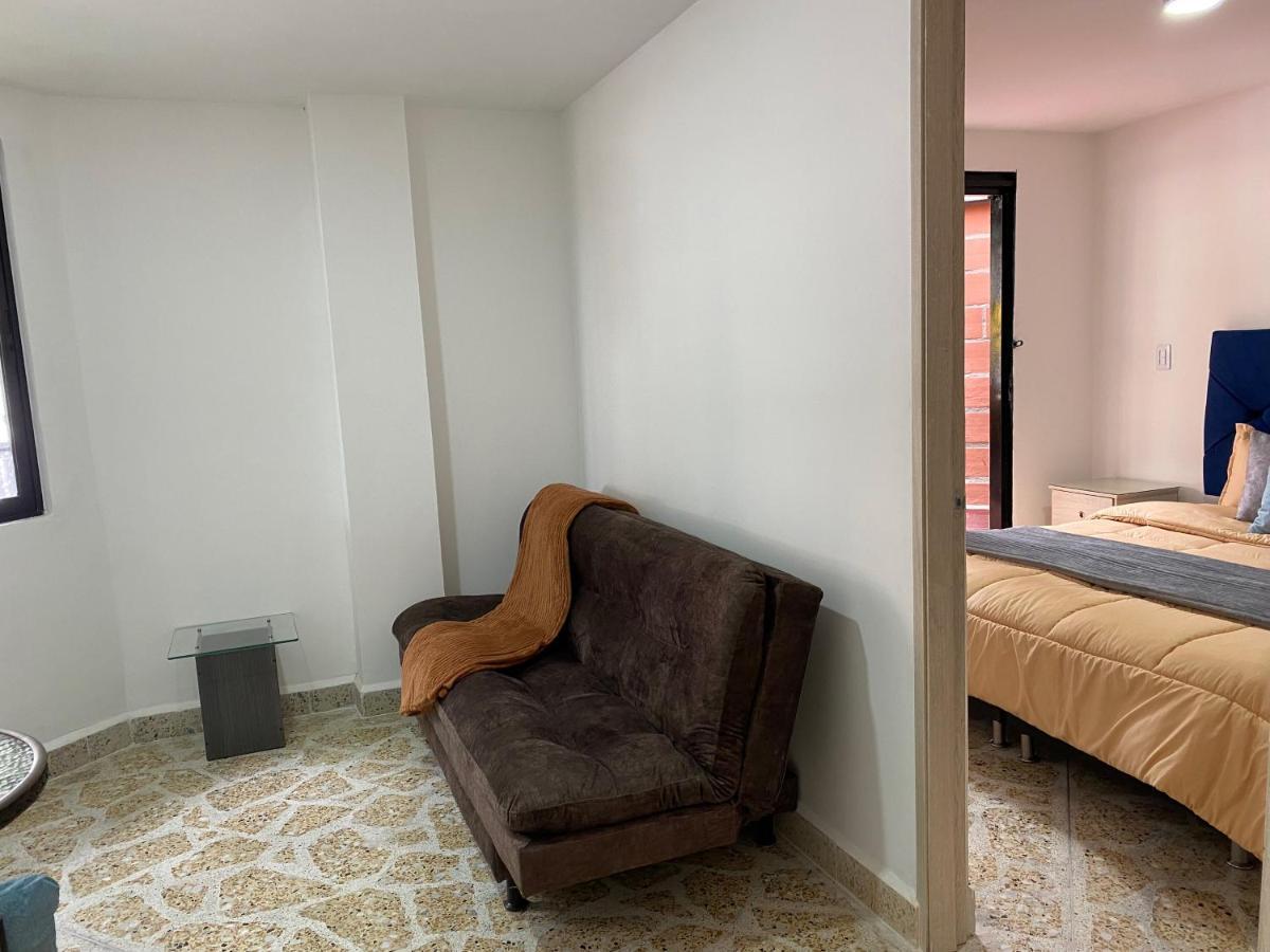 Encantador Loft Central En - Rosales Apartamento