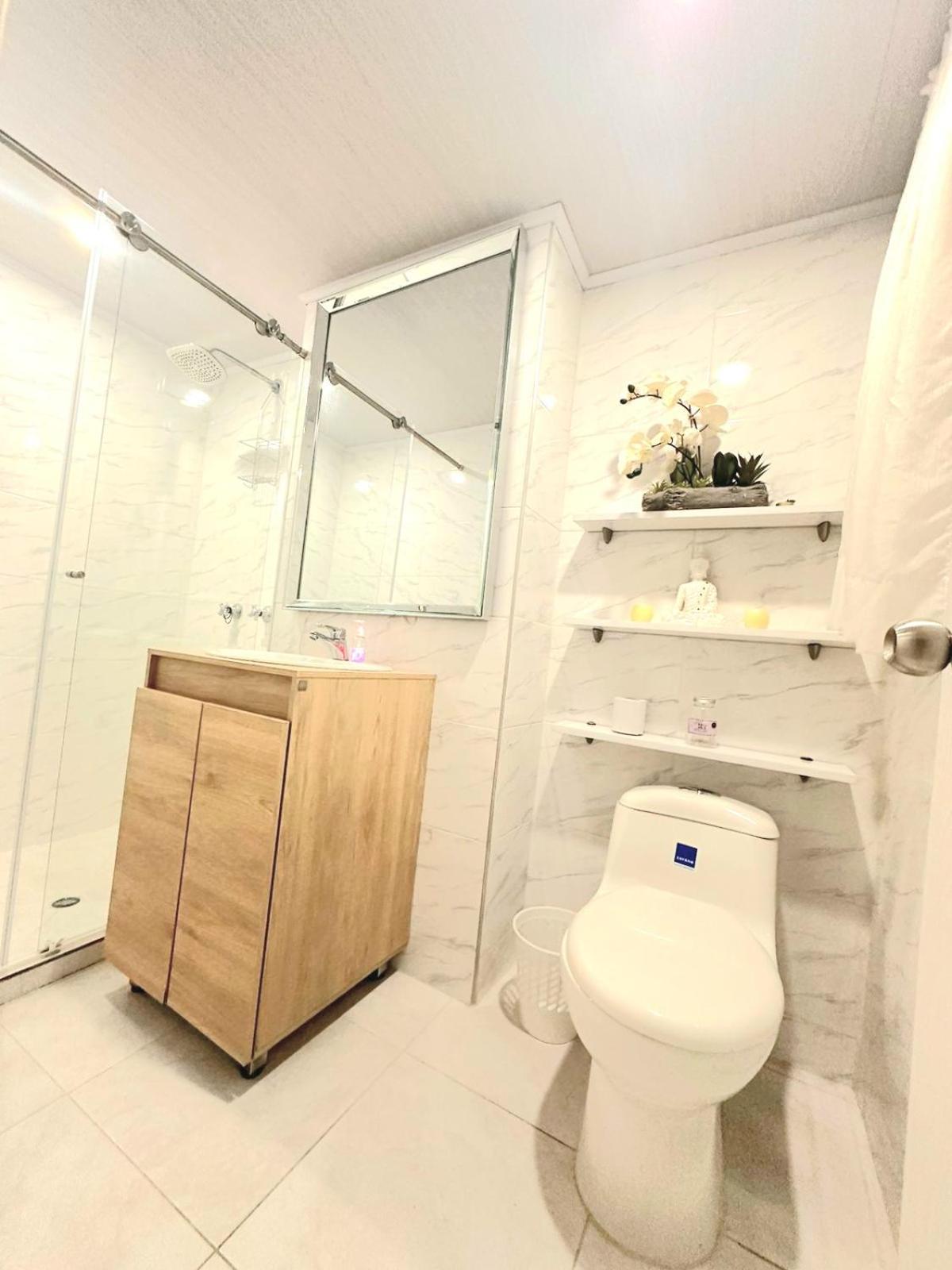 Amplio Y Lindo Apartamento