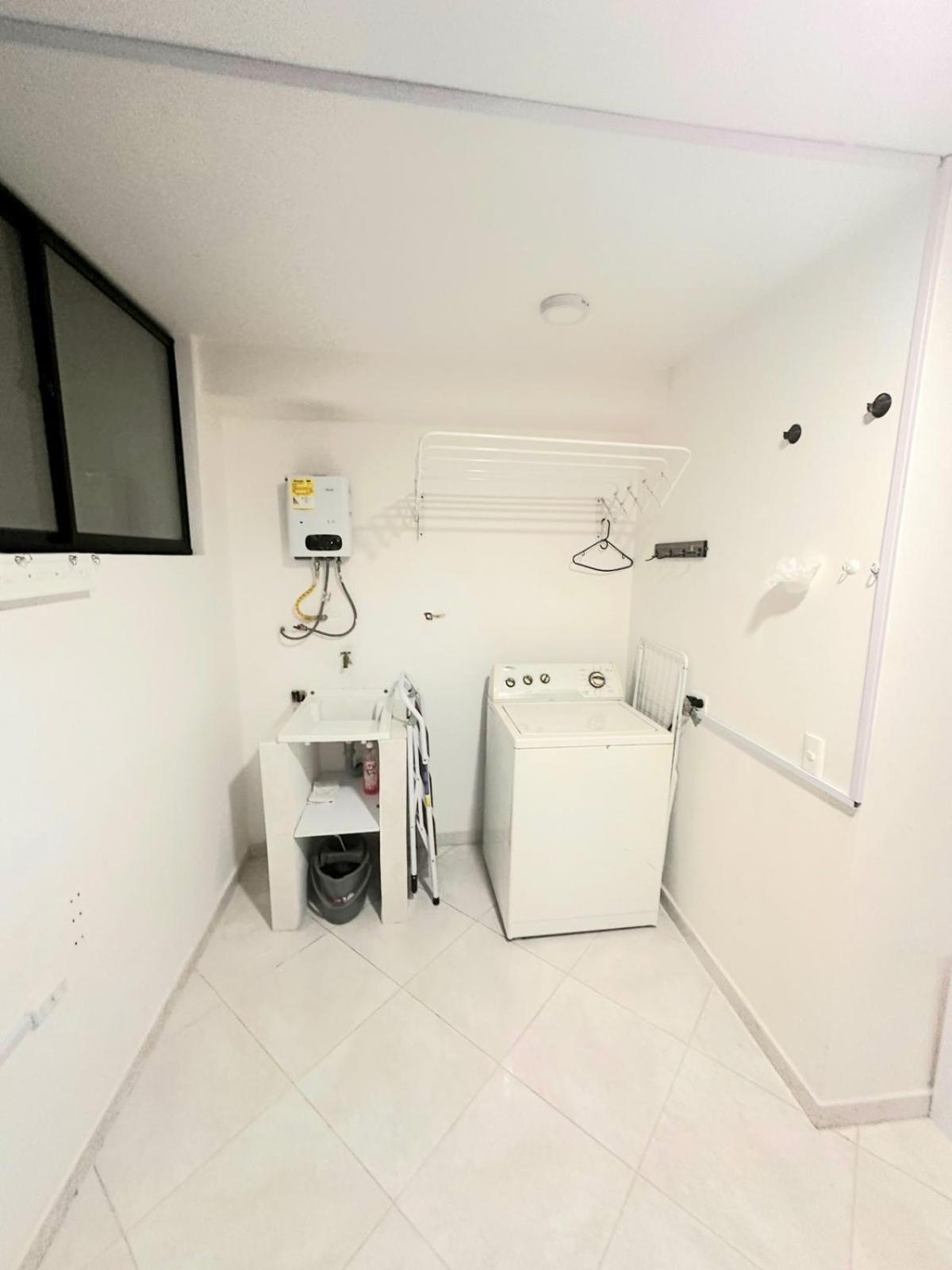 Apartamento Amplio Y Lindo *