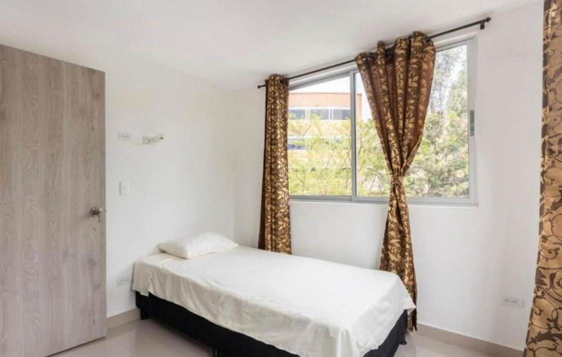 Edificio Balsos De Oviedo Apartamento *