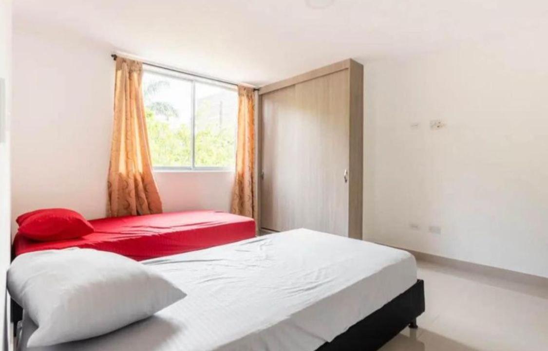 Edificio Balsos De Oviedo Apartamento