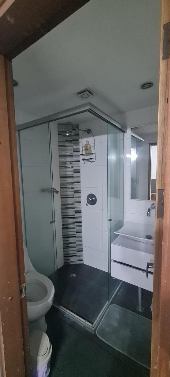 En Estadio, Apartamento
