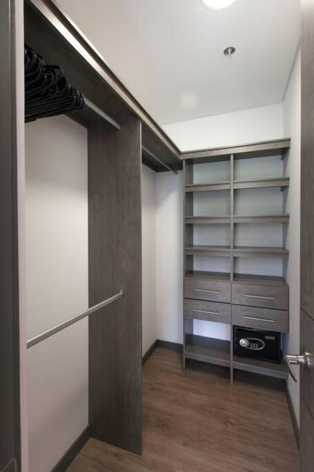 Gorgeous 2 Bedroom In El Poblado Apartamento *