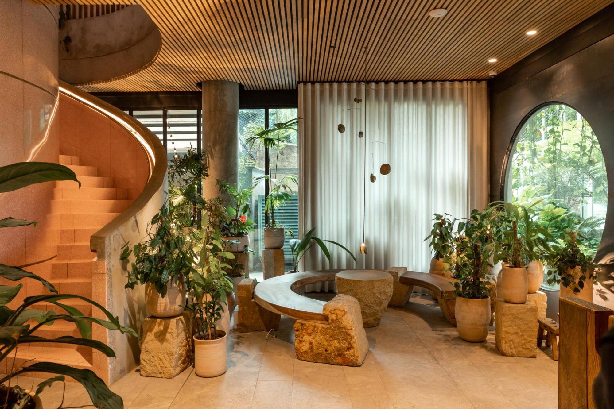 23 Hotel 5*