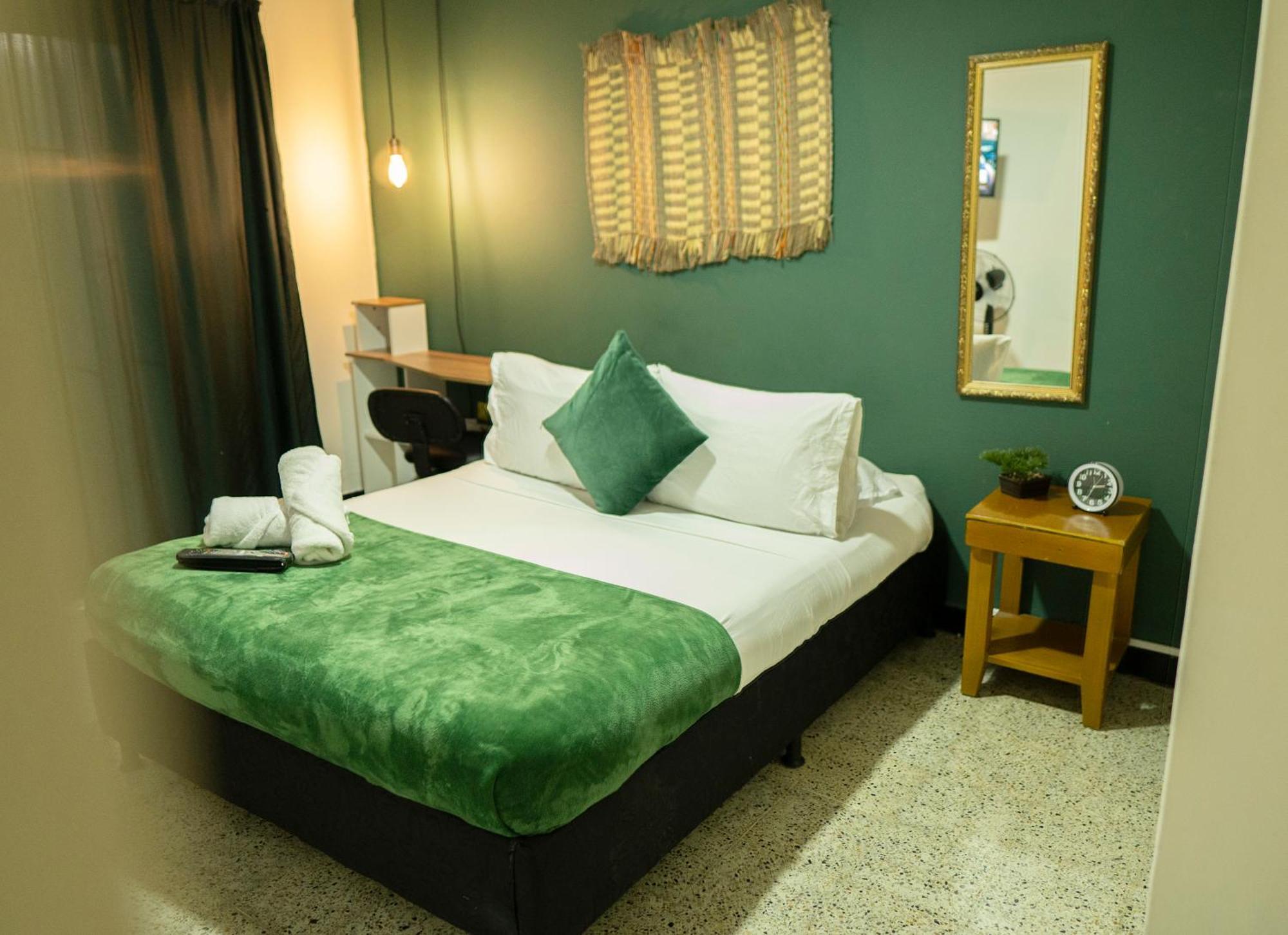 Pensión Africa House-casa Laureles-la70 3*