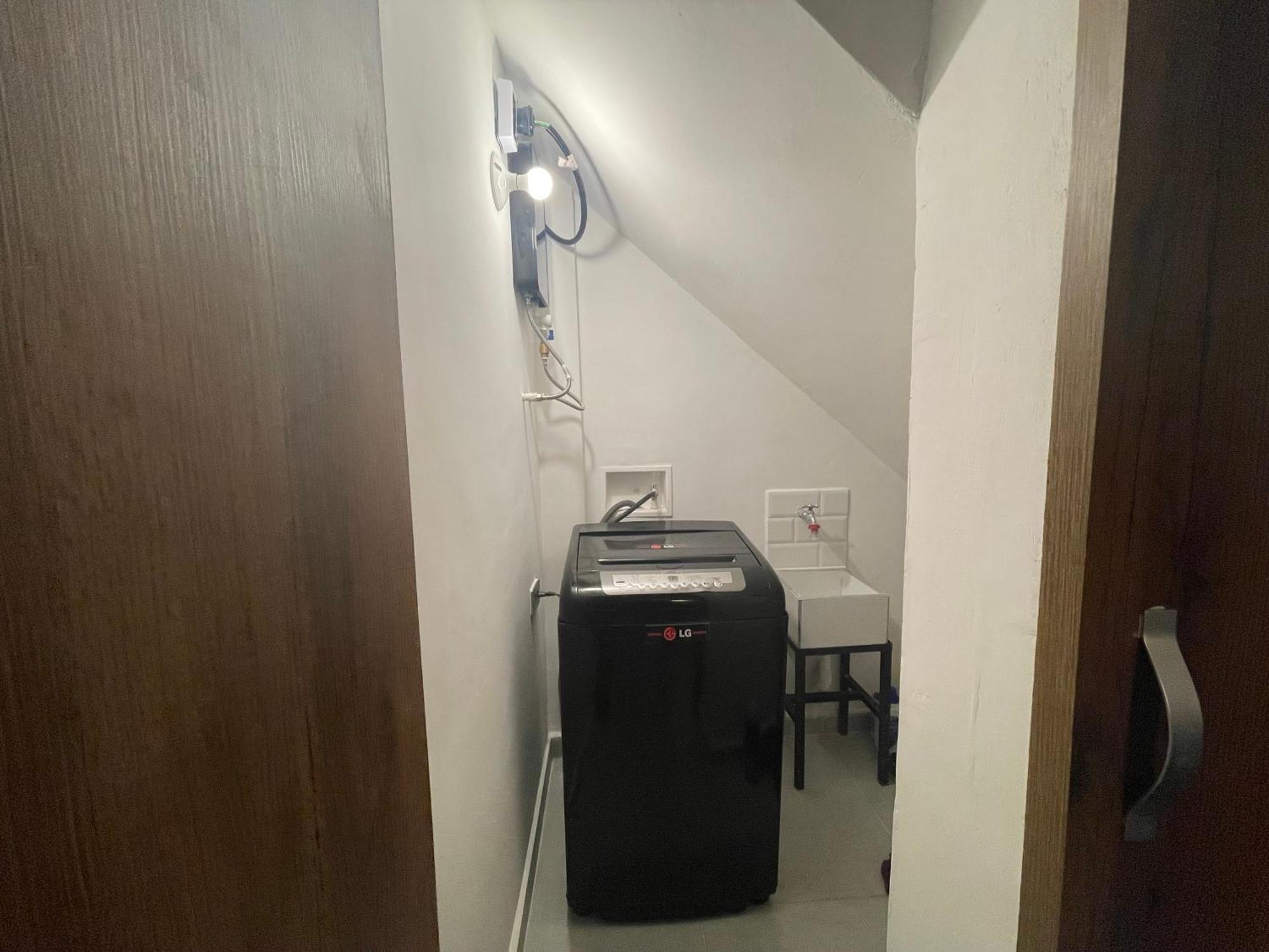 Cerca A Laureles / 300m Wi-fi Apartamento