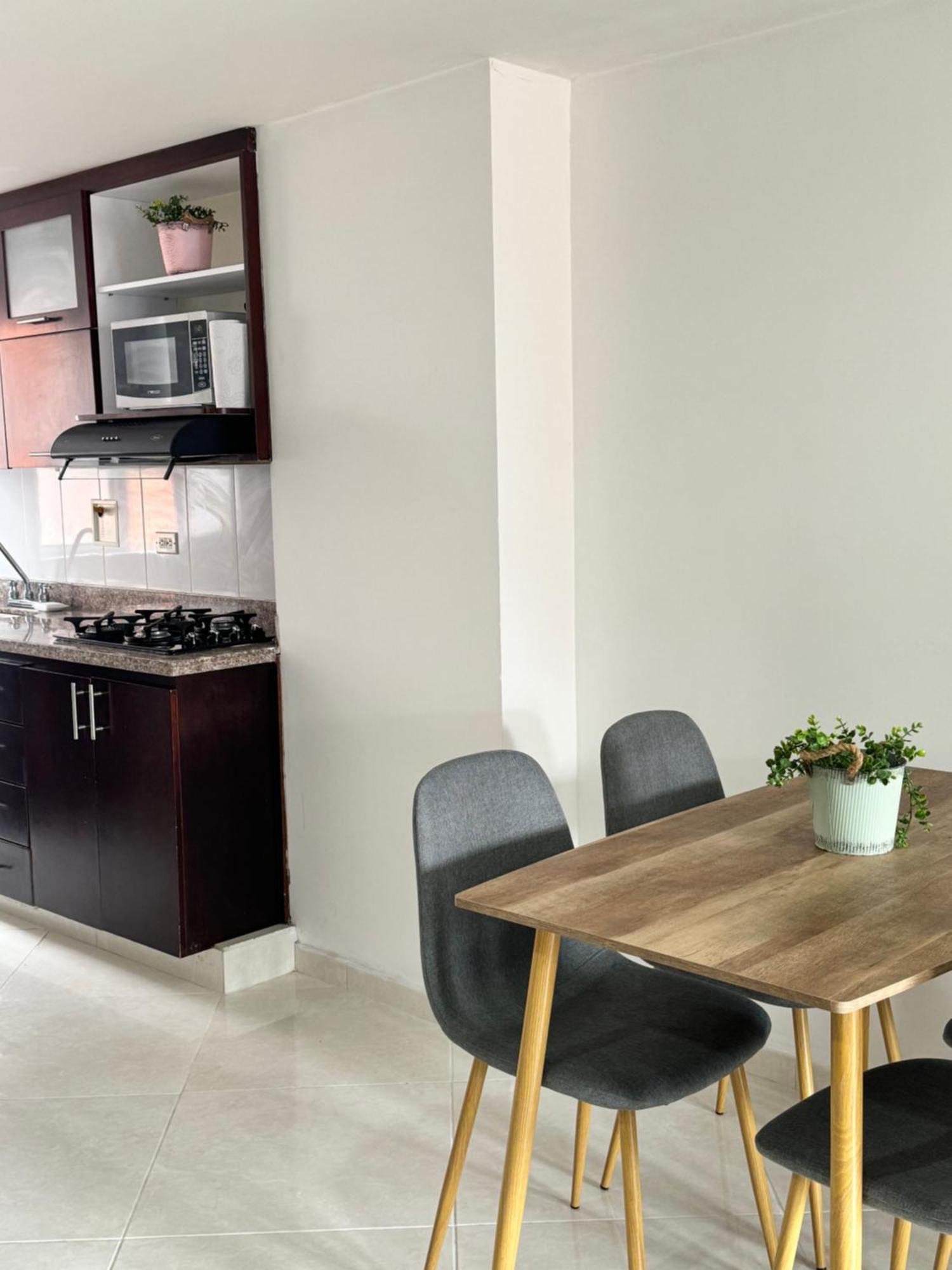 Apartamento Comodo Floresta -estadio *
