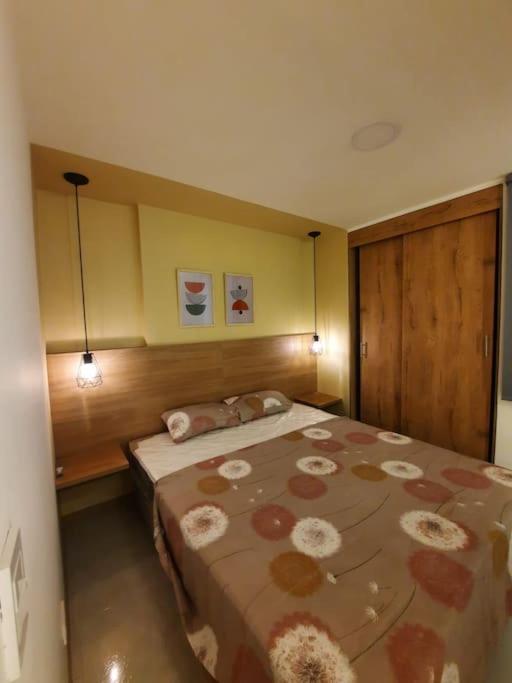 Apartamento Cozy In Historic Prado With Adjustable Desk And 4k Monitor *