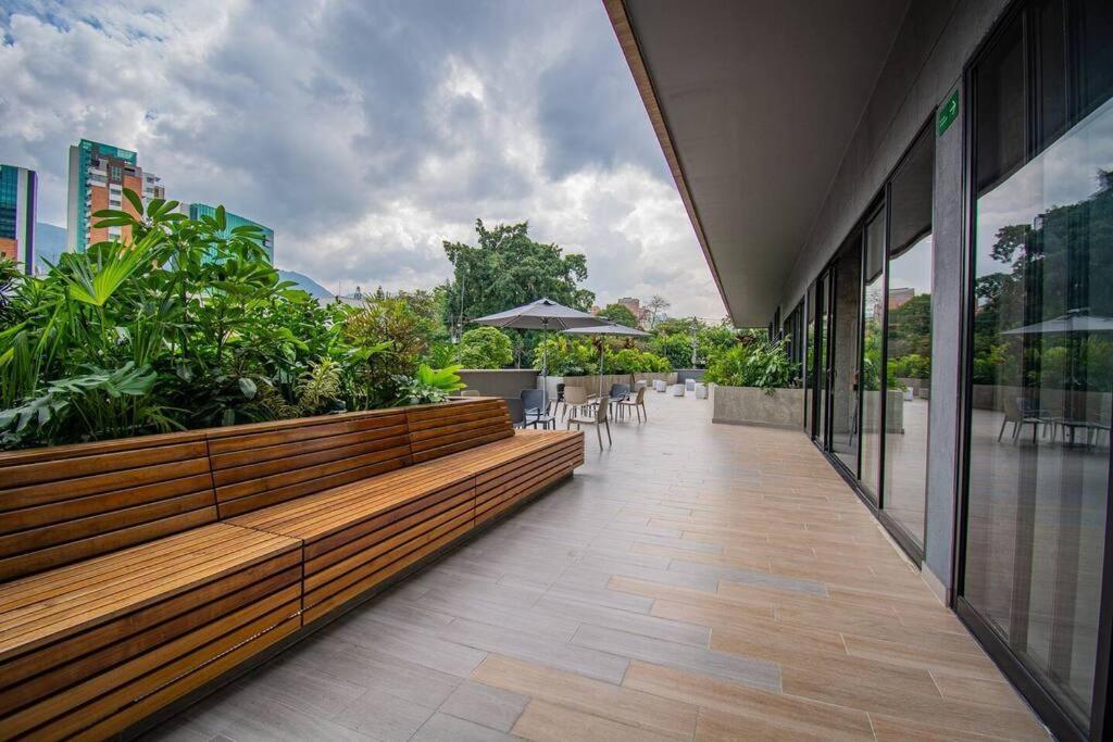 Floor Poblado, A/c, Coworking, Gym 1416 Apartamento Medellín