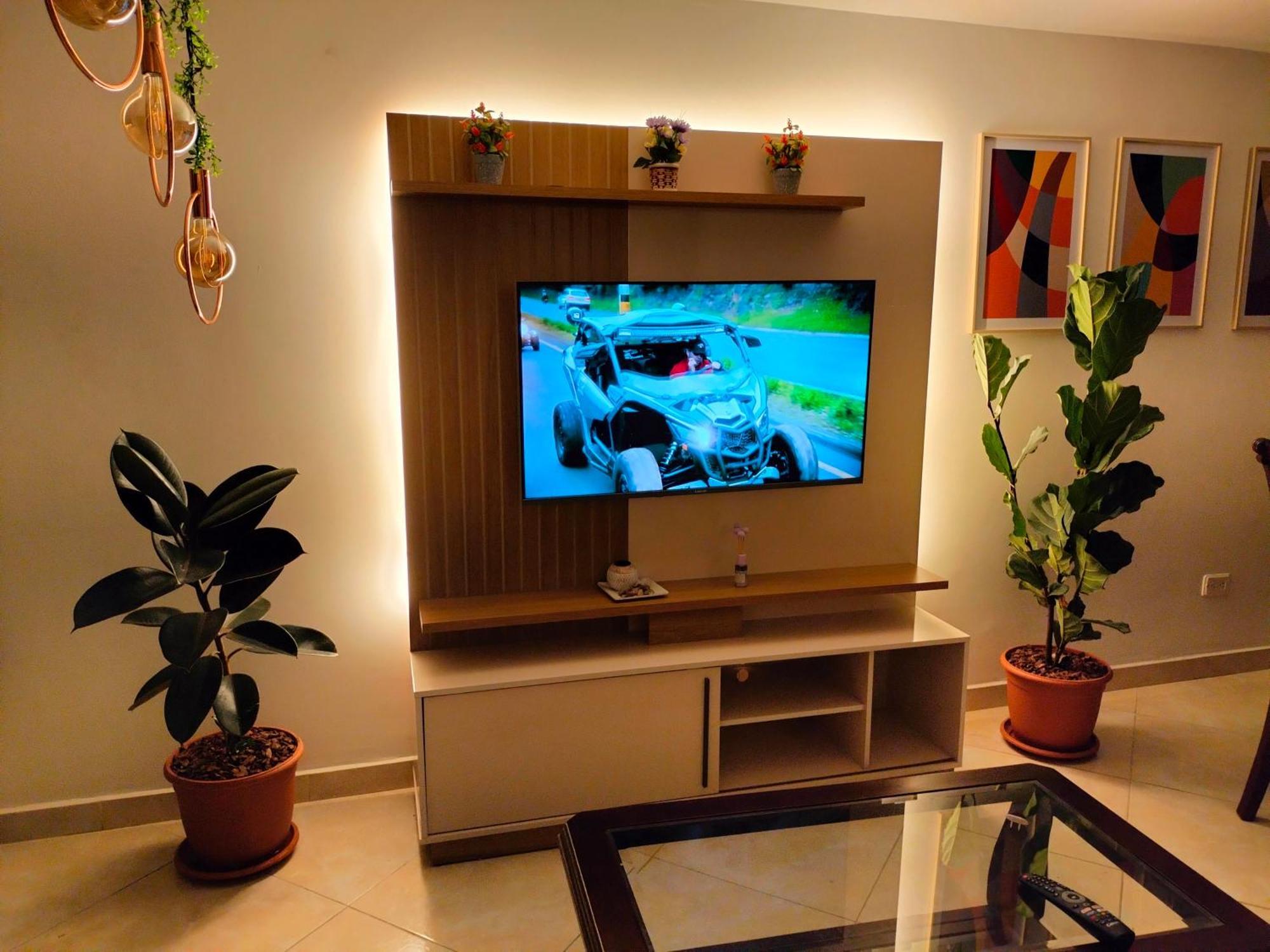 Apartamento En El Corazon De La Ciudad Con Impresionantes Vistas Urbanas *