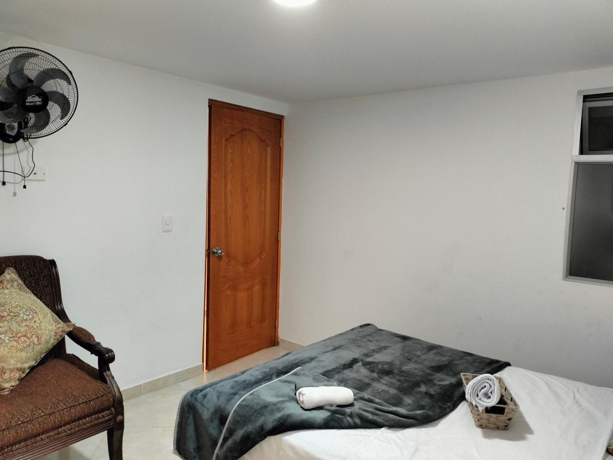 Apartamento En El Corazon De La Ciudad Con Impresionantes Vistas Urbanas