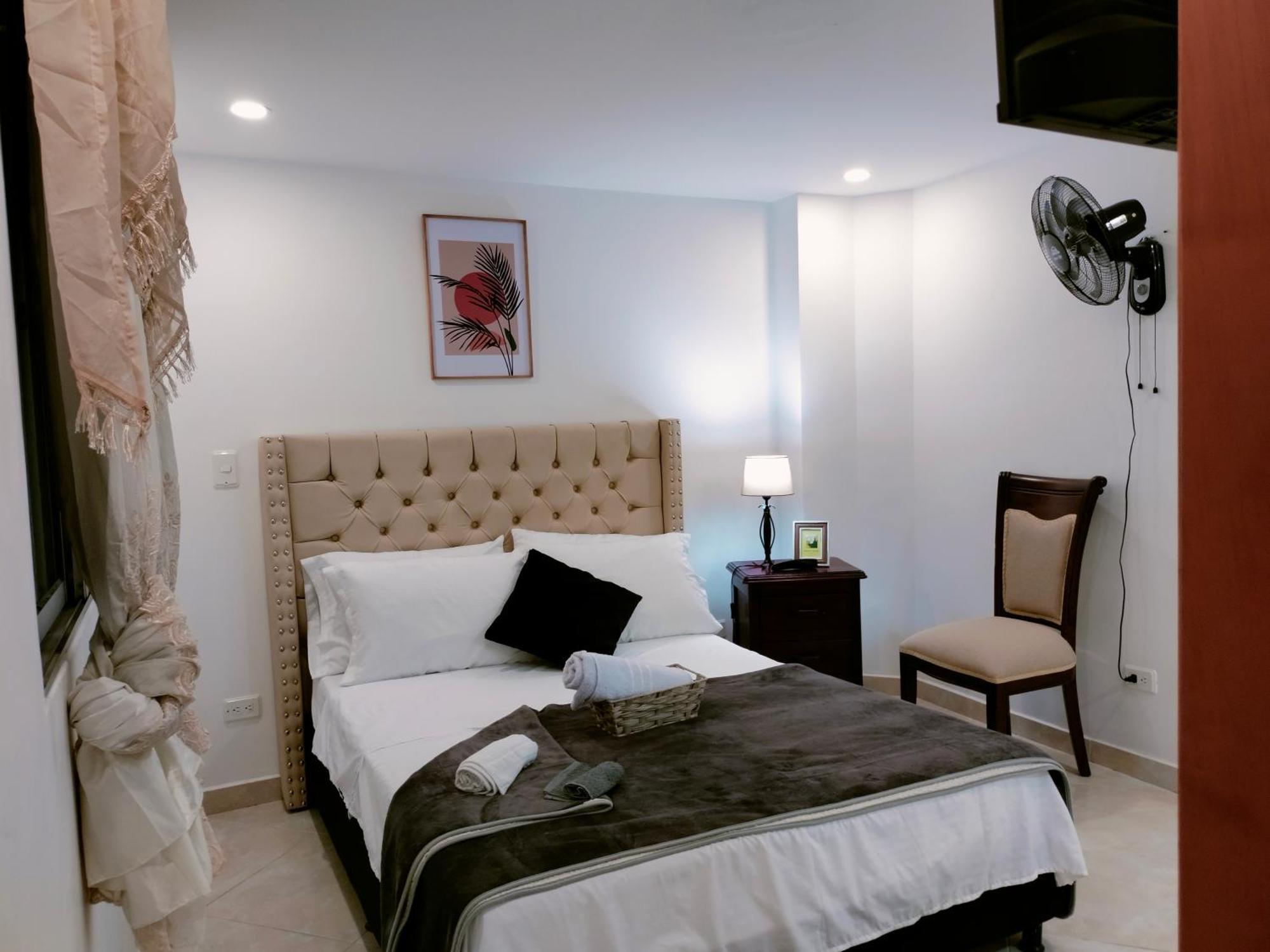 Apartamento En El Corazon De La Ciudad Con Impresionantes Vistas Urbanas Medellín