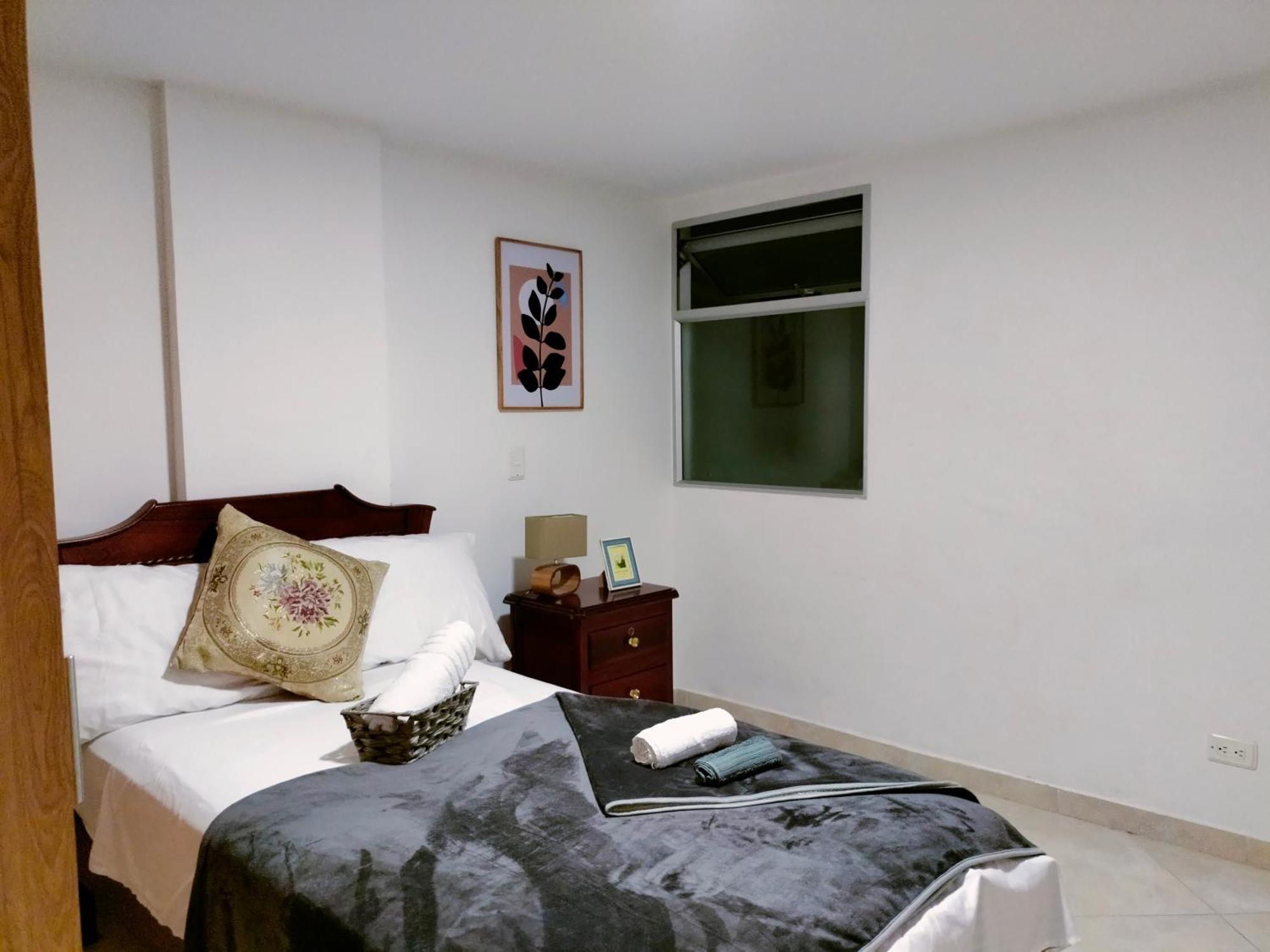 Apartamento En El Corazon De La Ciudad Con Impresionantes Vistas Urbanas