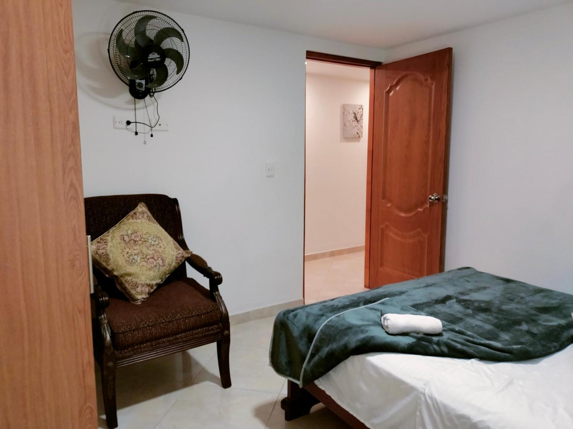 Apartamento En El Corazon De La Ciudad Con Impresionantes Vistas Urbanas Medellín