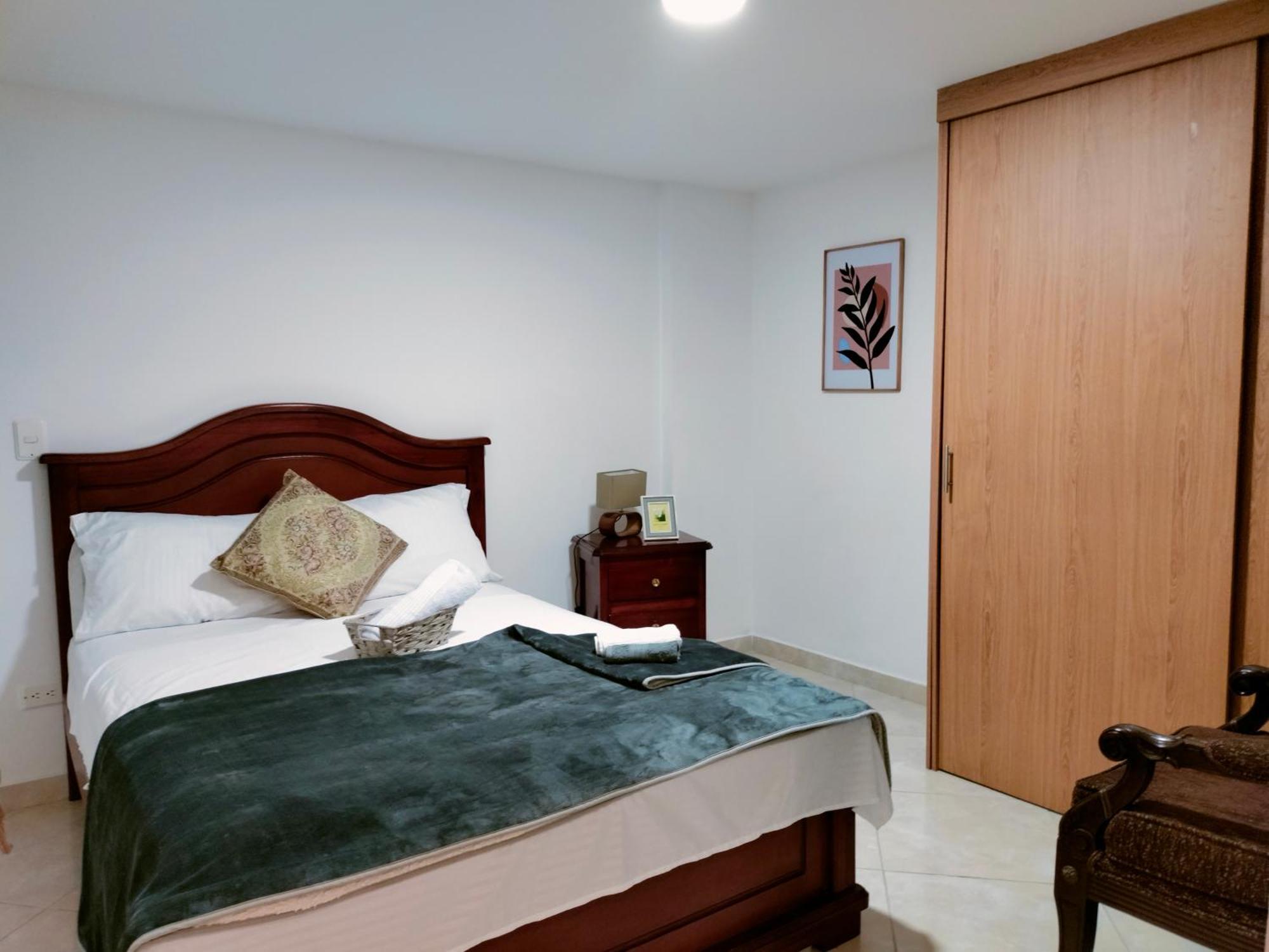 Apartamento En El Corazon De La Ciudad Con Impresionantes Vistas Urbanas