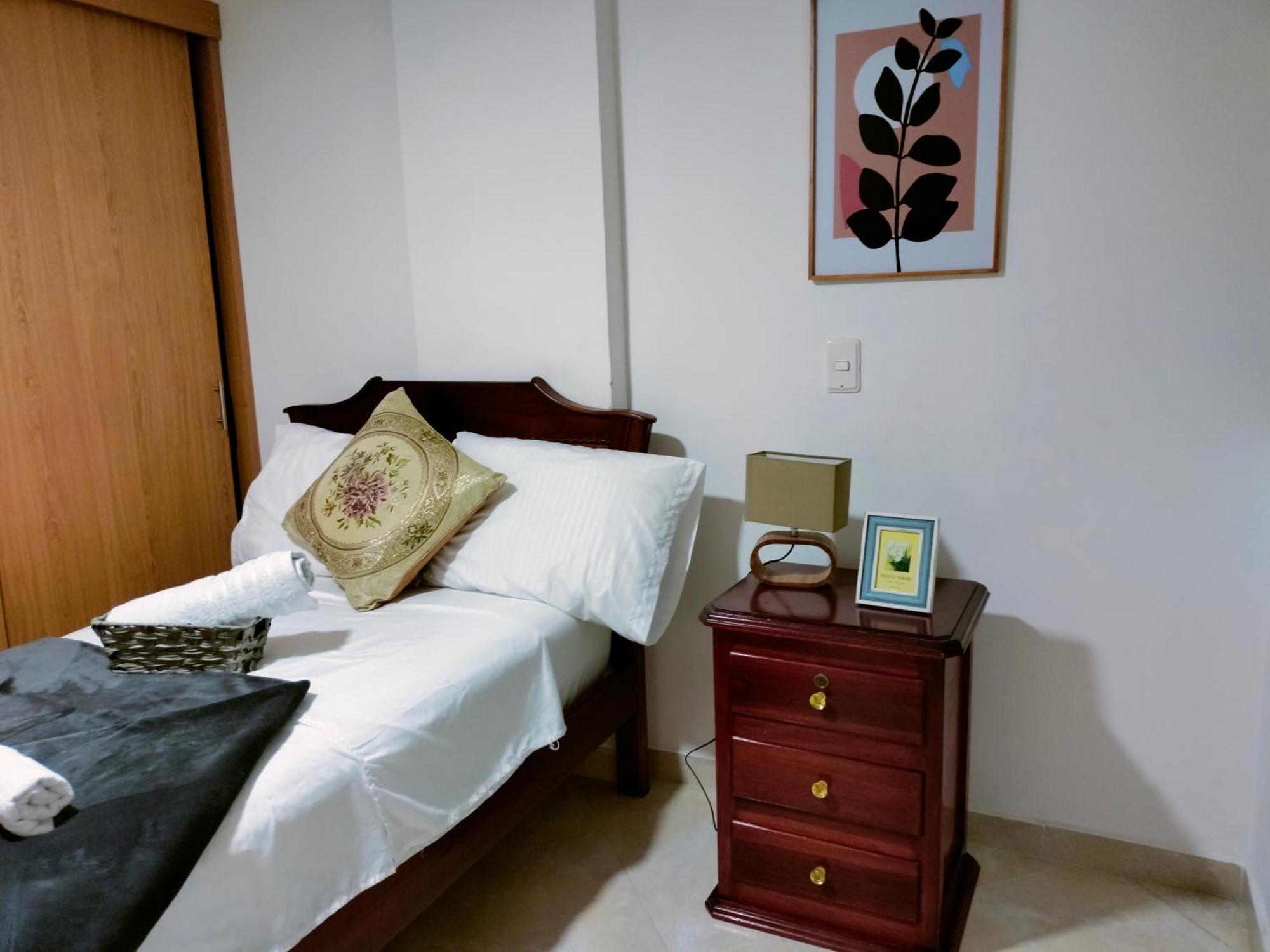 Apartamento En El Corazon De La Ciudad Con Impresionantes Vistas Urbanas *