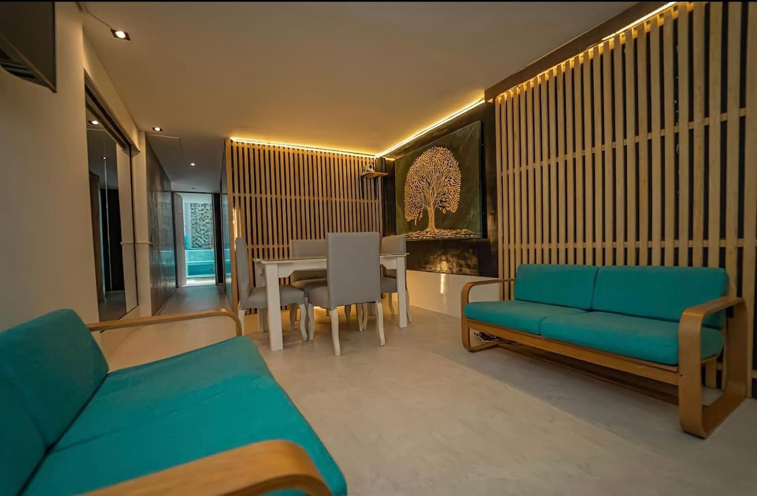 Lleras Park Apartamento