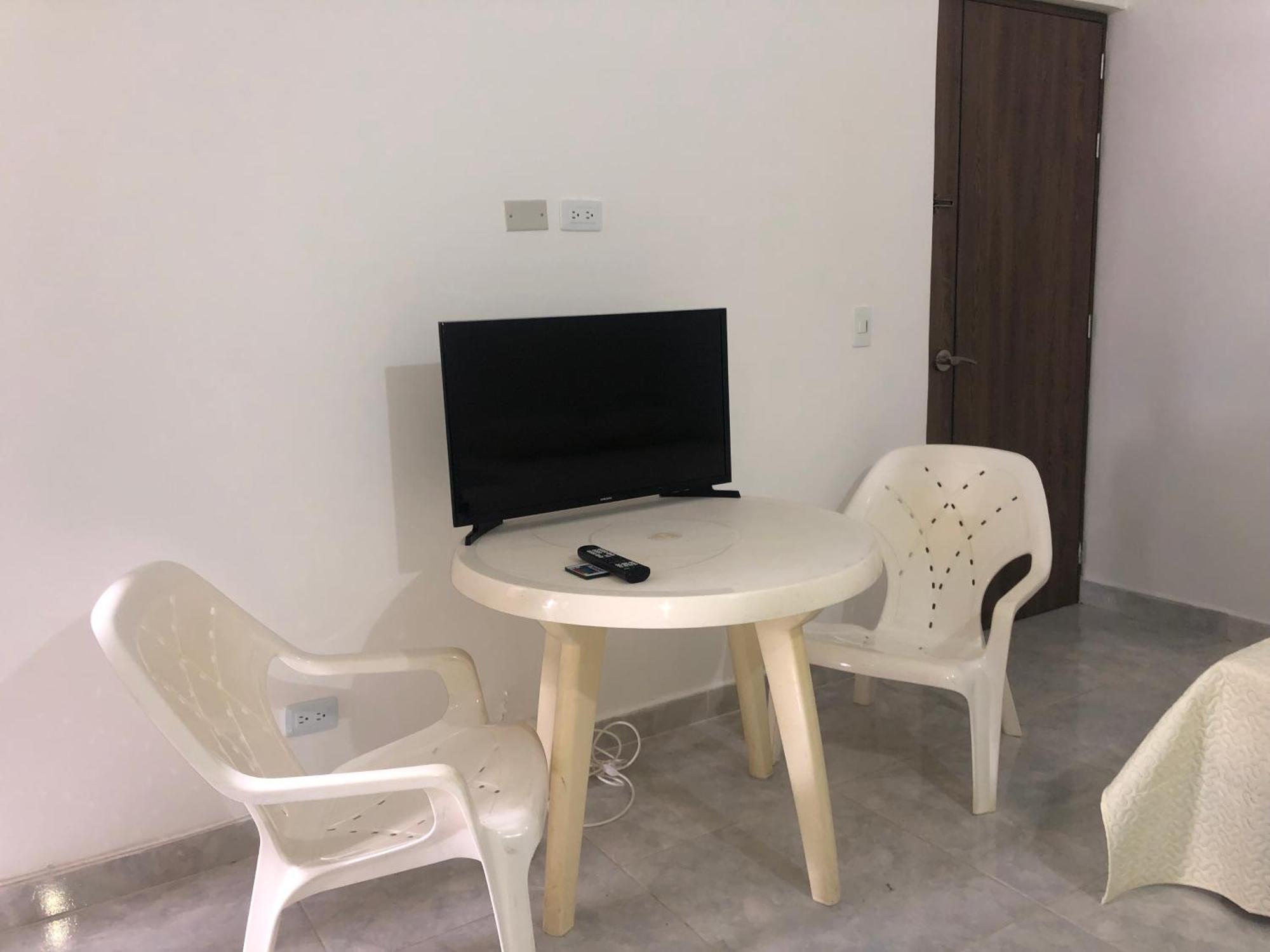 Apartamento Comodo En Laureles, Centrico Y Bien Ubicado Apto404 Apartamento Medellín