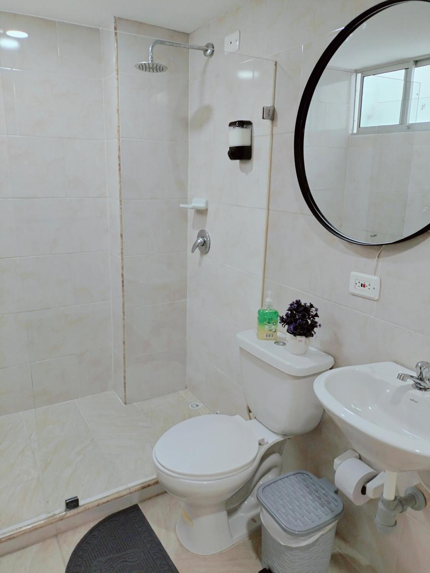 Apartment Moderno, 3hab, Elegante, La Mejor Ubicacion Medellin