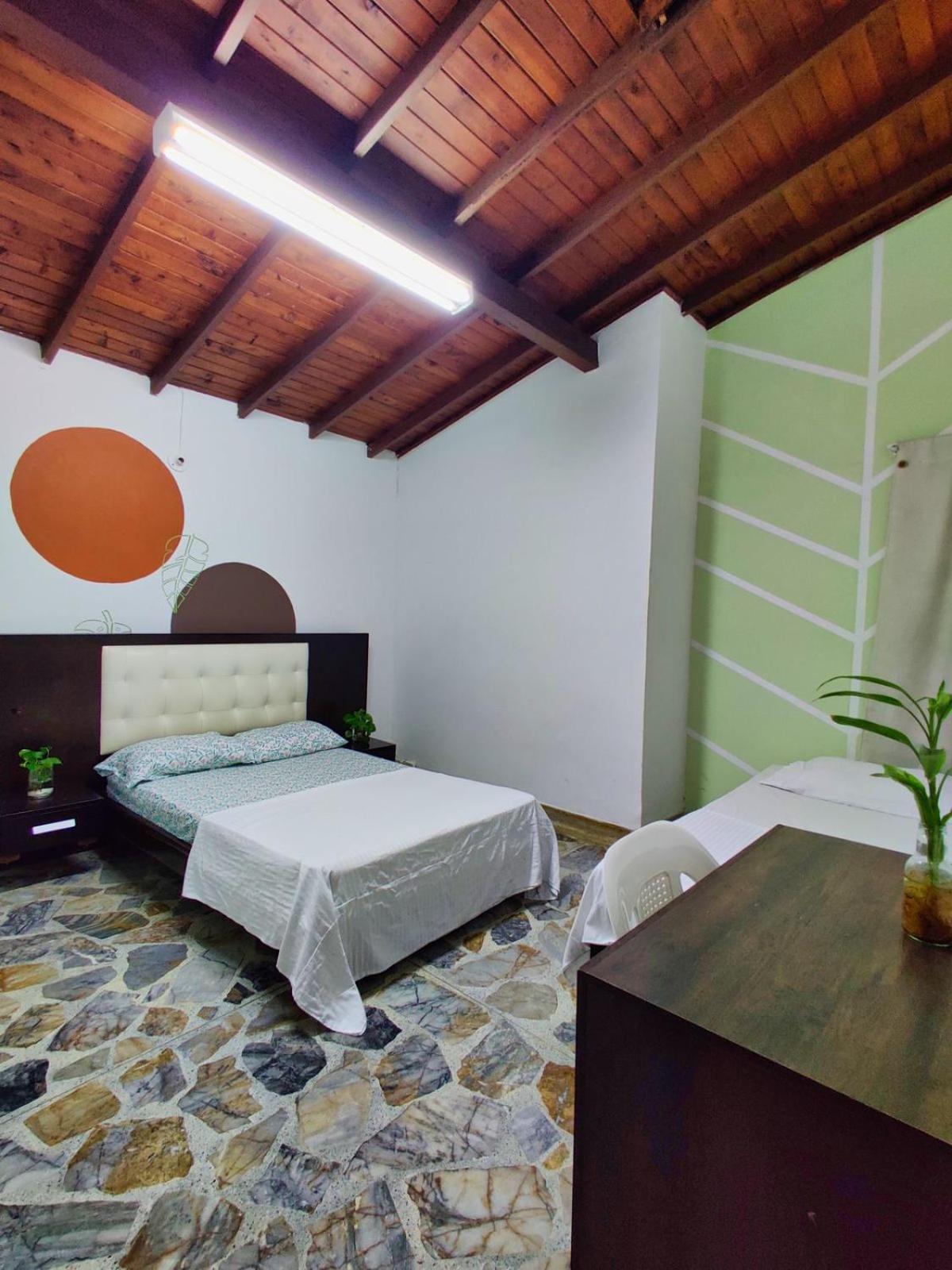 Ladi * Medellín