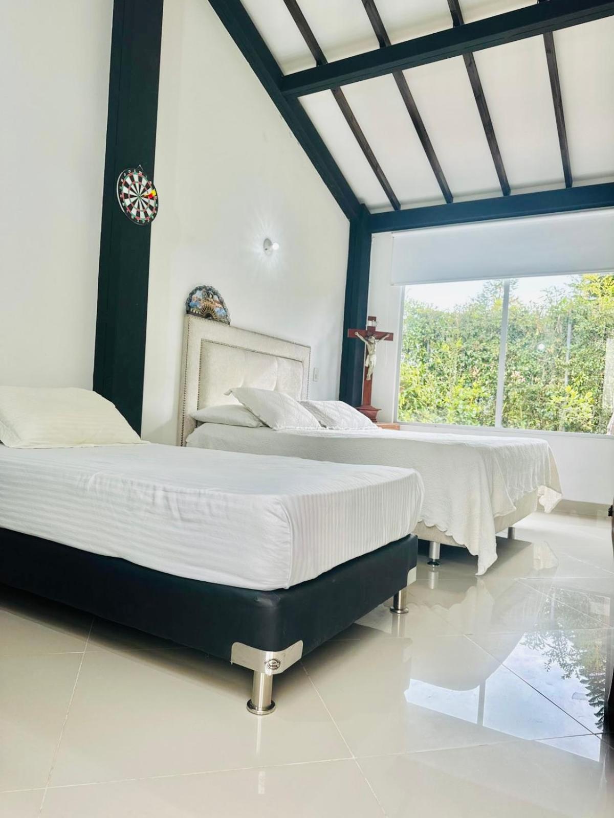 Lujosa Casa Cerca Al Aeropuerto Villa Medellín