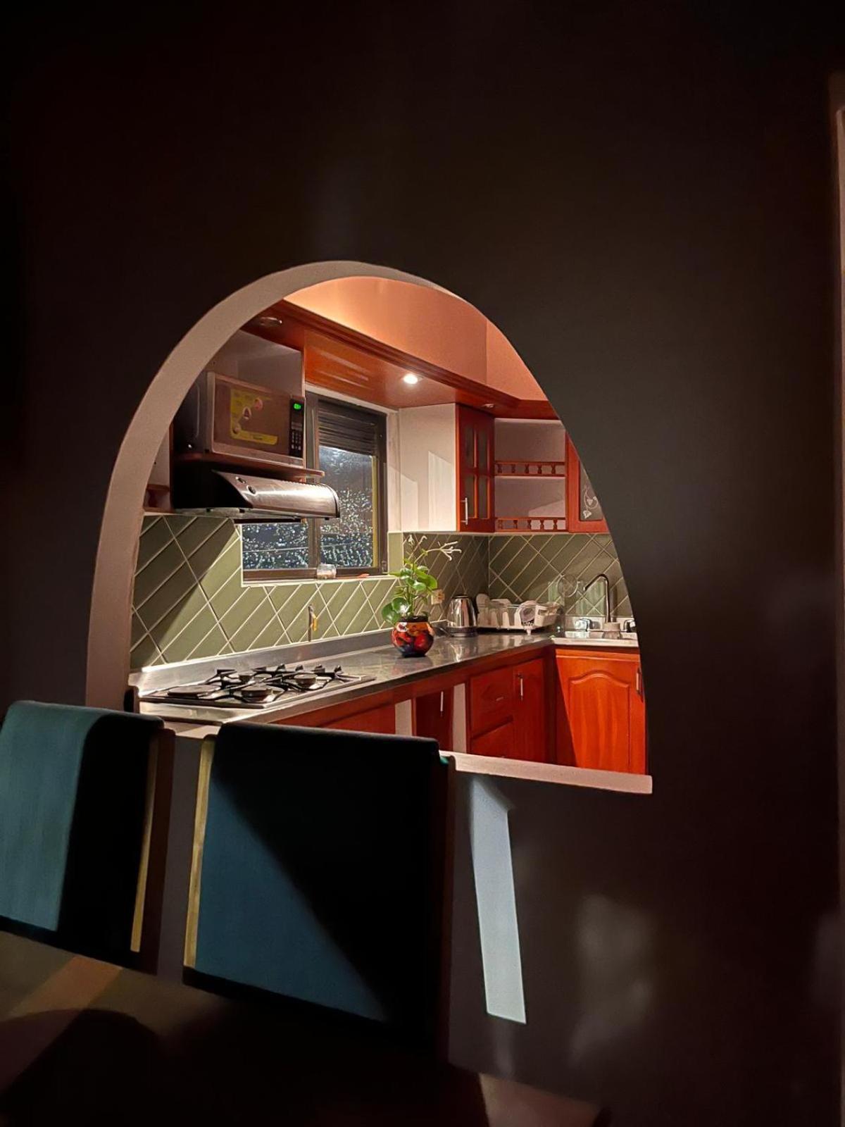 Wonderful House With Views In Medellin-fiber Optics *