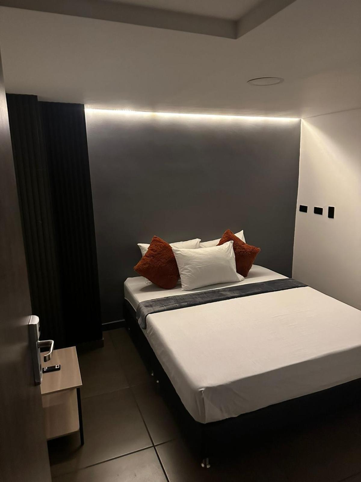 Lax78 Hotel *