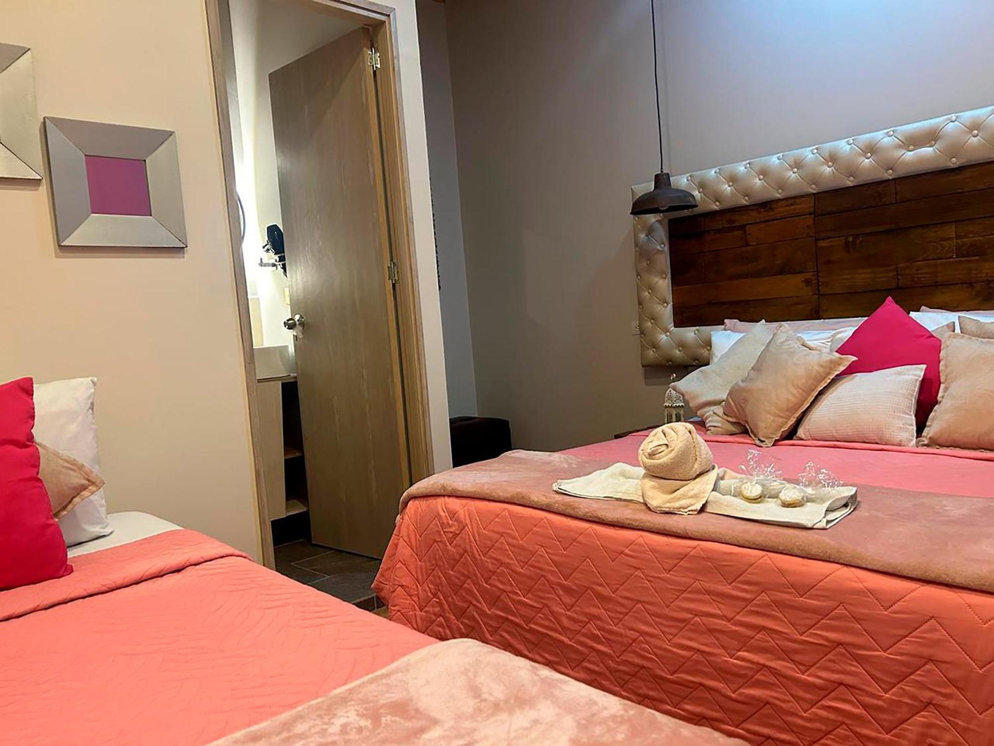 La 10 Hostal Medellín