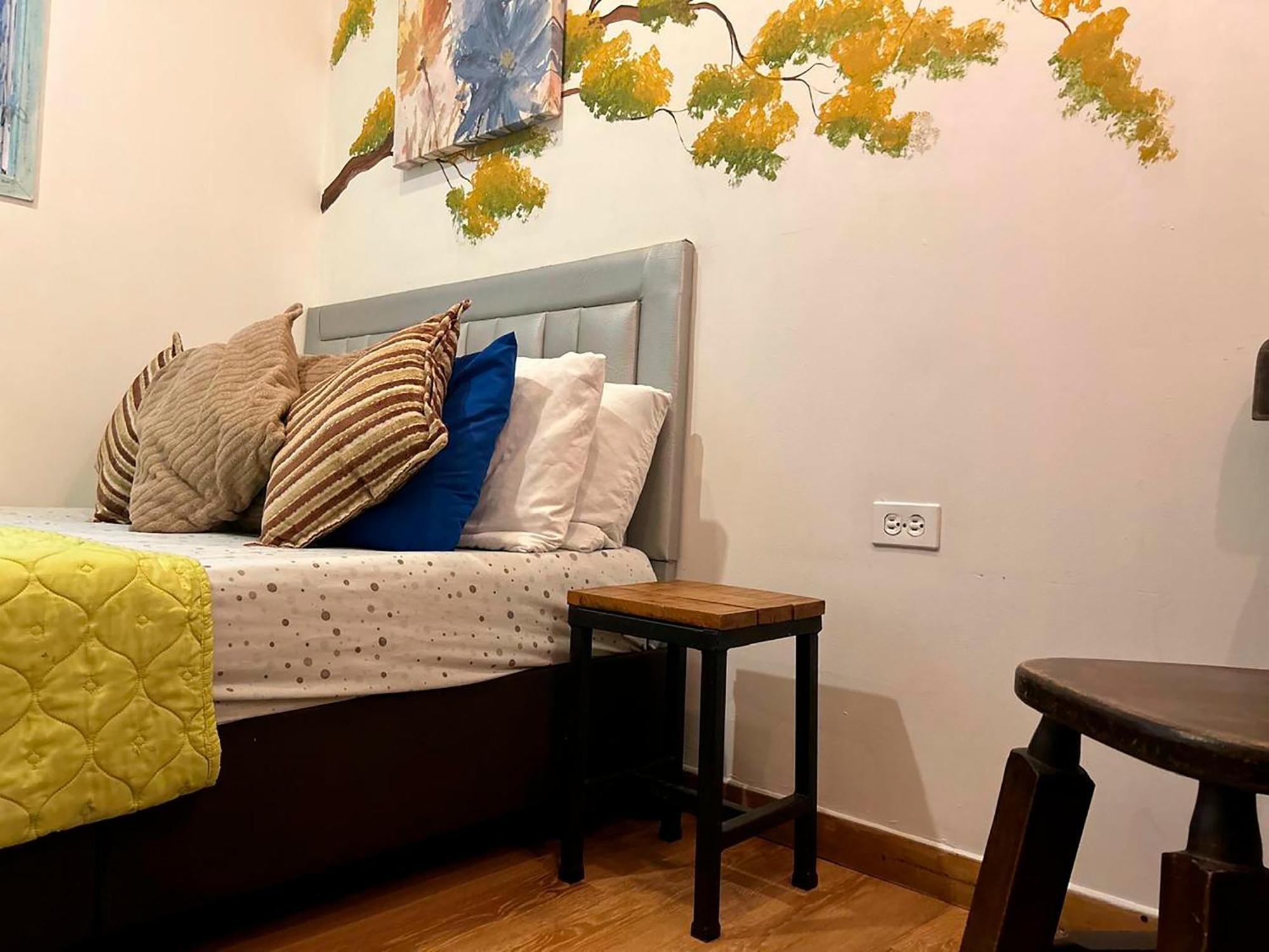 La 10 Hostal *