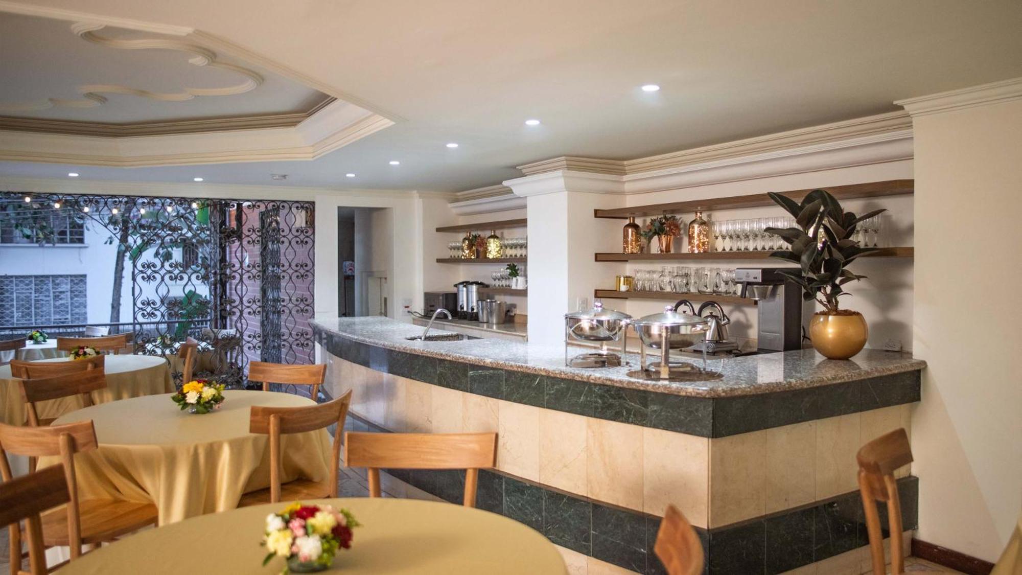 Casa Laureles 4*