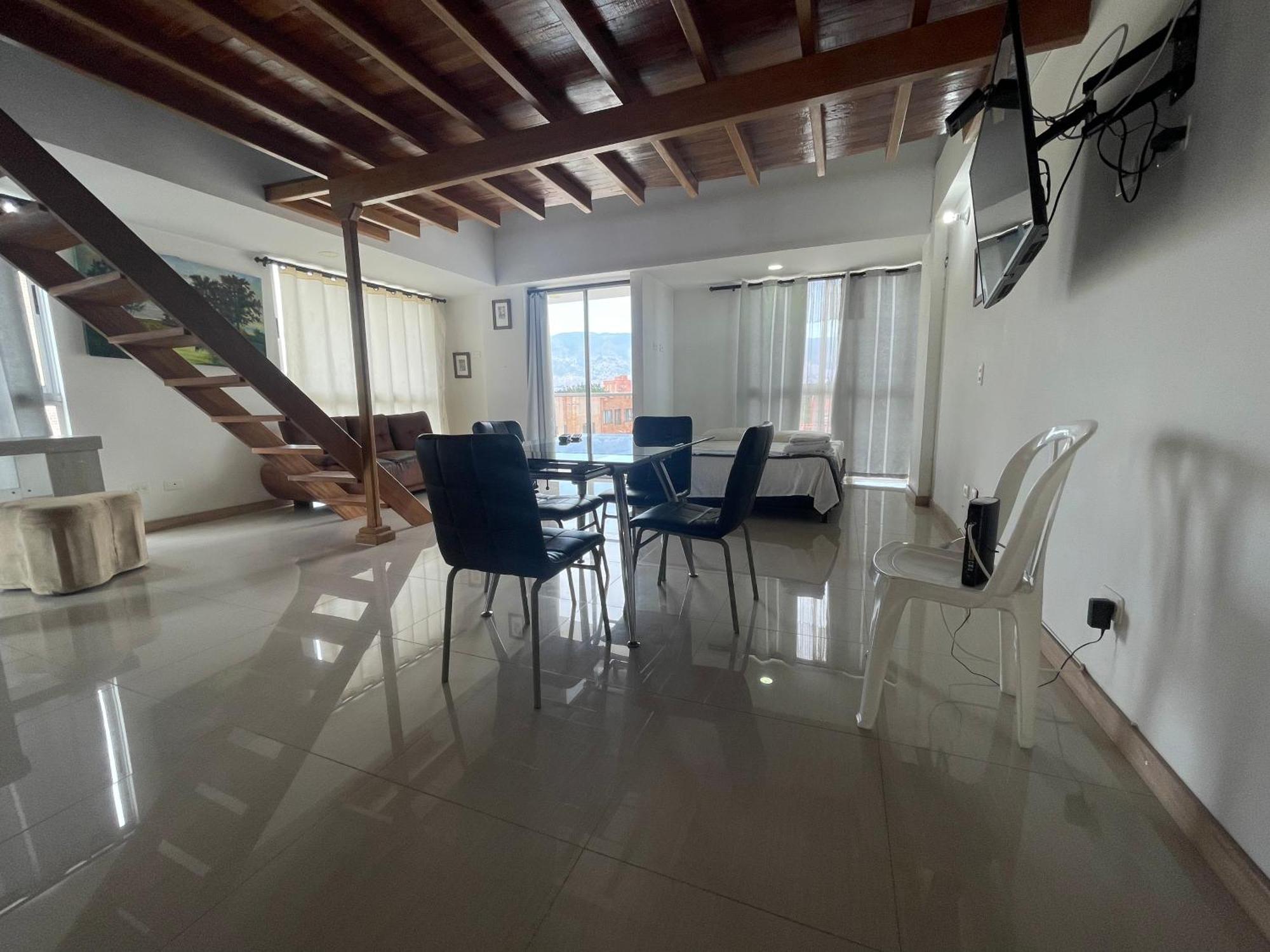 Loft , Bueno , Céntrico Y Bien Ubicado