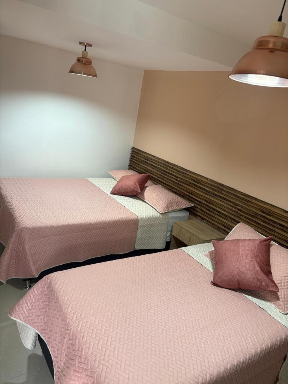 Lesus Hotel *